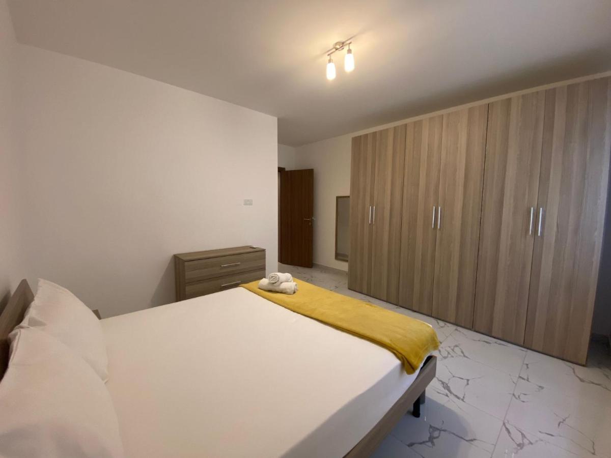 Sliema Centrally Located Apt Kültér fotó